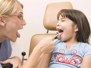 Çocuklarda Boğaz Enfeksiyonu Çocuklarda Boğaz Enfeksiyonu